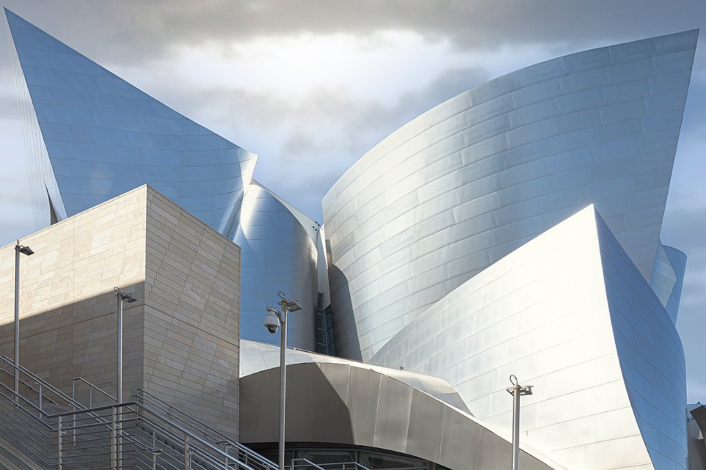 2 - LE GEOMETRIE DEL DYSNELAND MUSEUM  .jpg